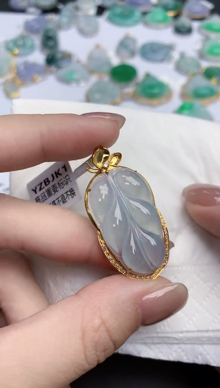 【闪购商品】翡翠颈饰18K金镶嵌天然缅甸翡翠A货