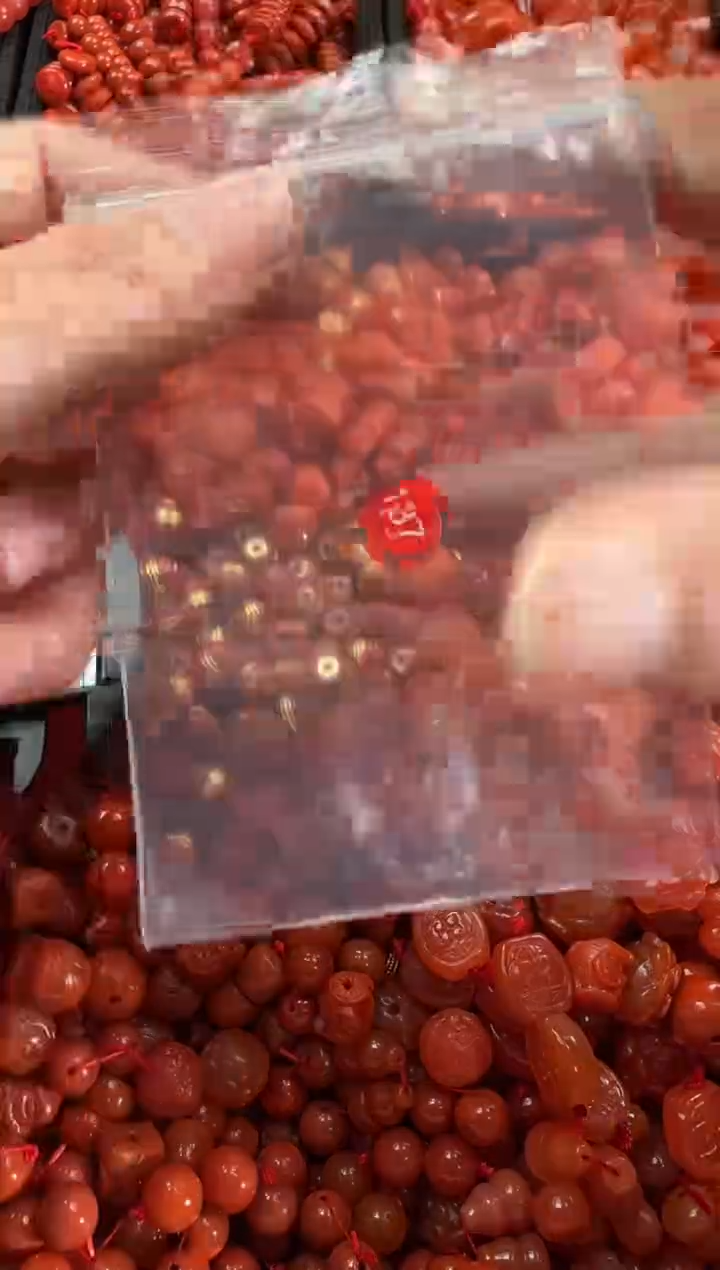 【闪购商品】南红玛瑙颈饰未镶嵌1