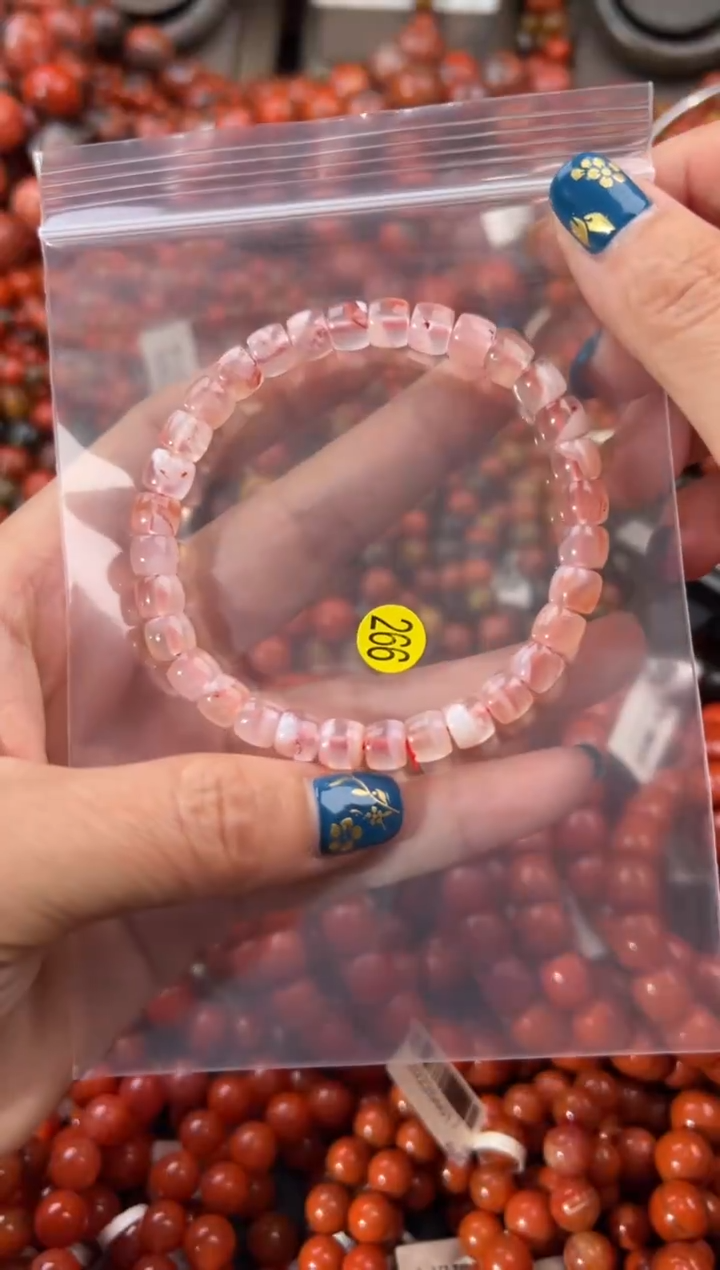 未镶嵌手串南红玛瑙7