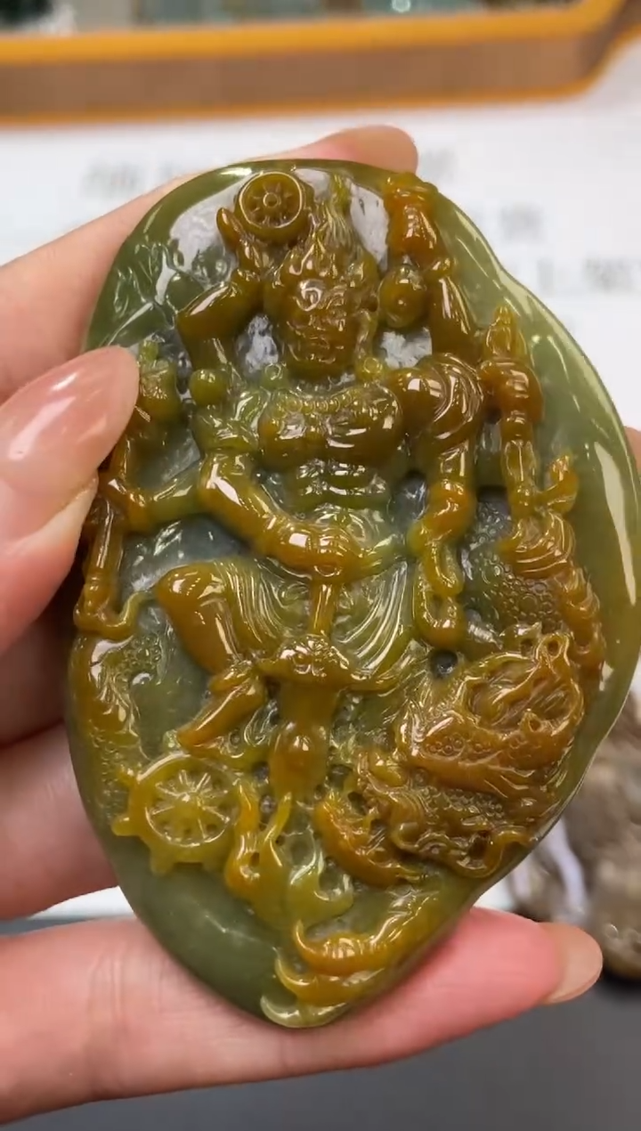 未镶嵌挂件翡翠1001451   多人 