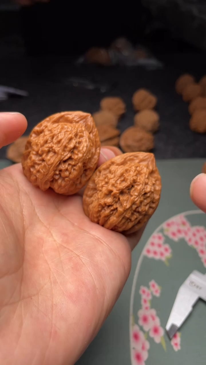 把件文玩核桃a225   蚂蚁王    36尺