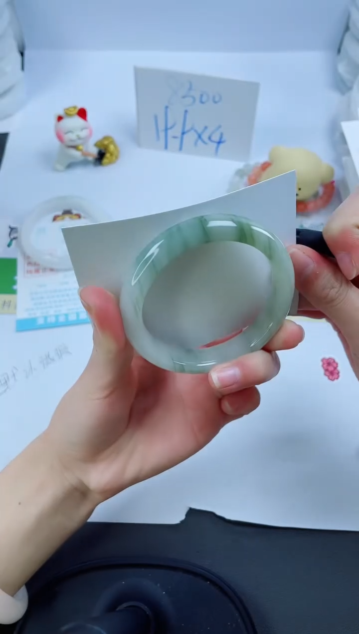 【闪购商品】石英质玉手镯未镶嵌26-56.5