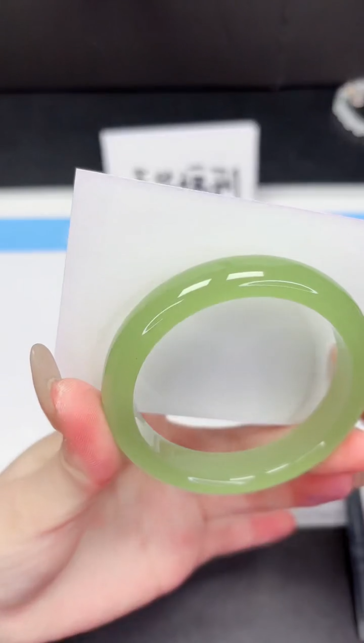 【闪购商品】石英质玉手镯未镶嵌402-55.9