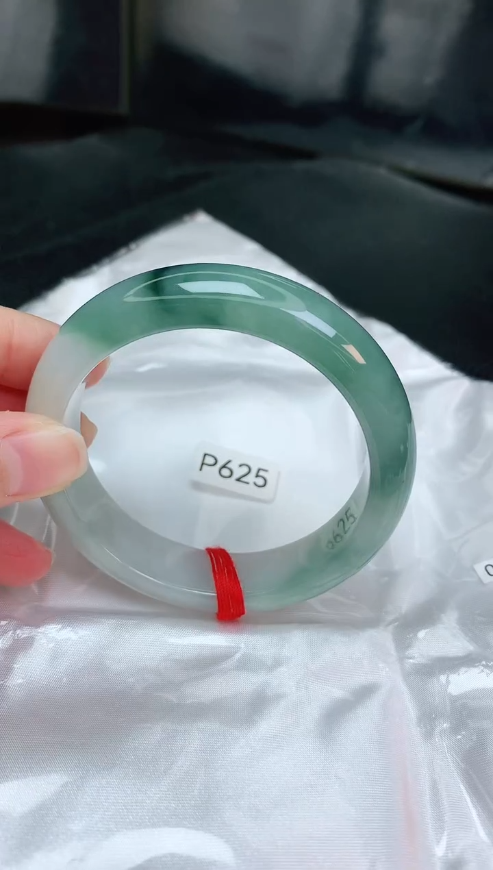 【闪购商品】翡翠手镯未镶嵌缅甸天然A货翡翠手镯