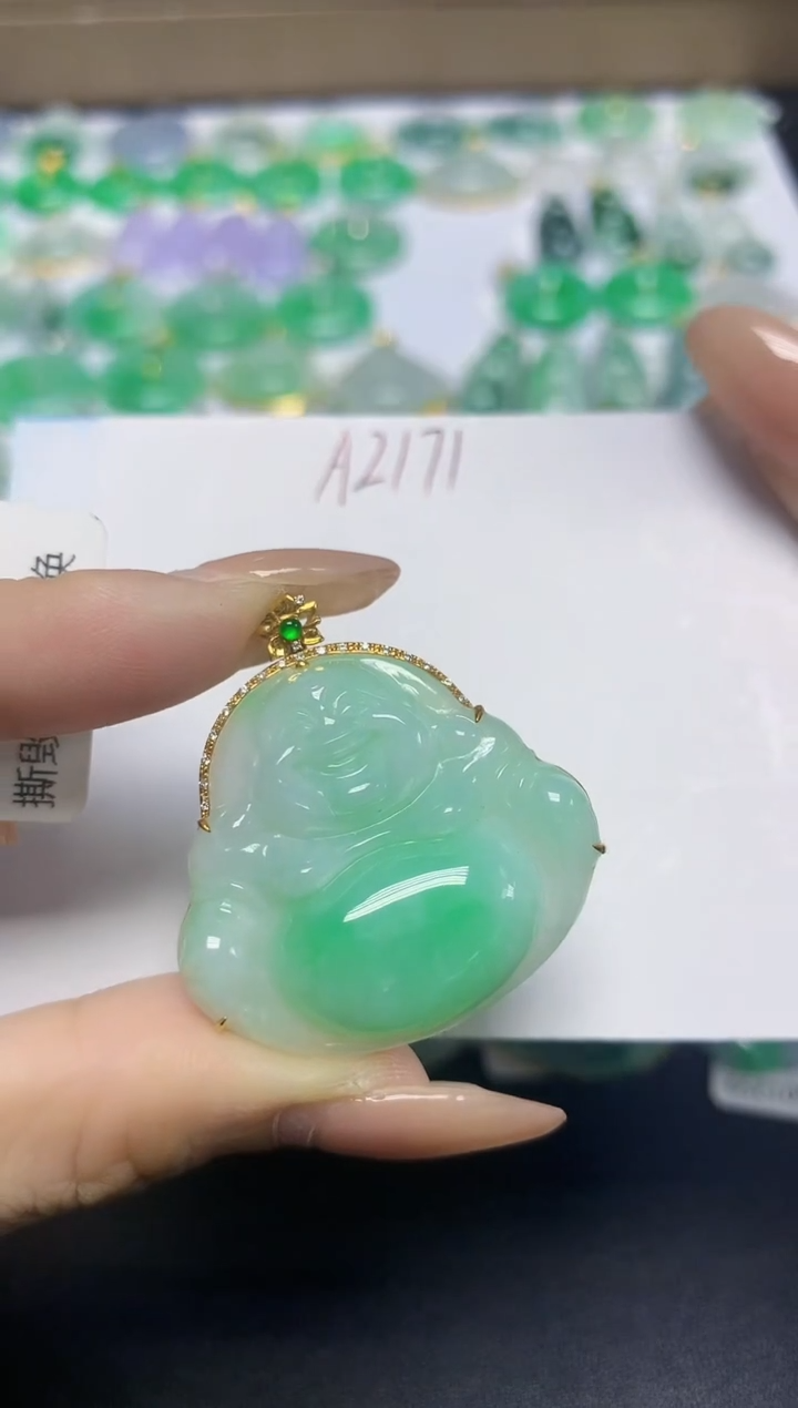颈饰18K金镶嵌翡翠天然缅甸翡翠A货翡翠百元以上9元证书费自理