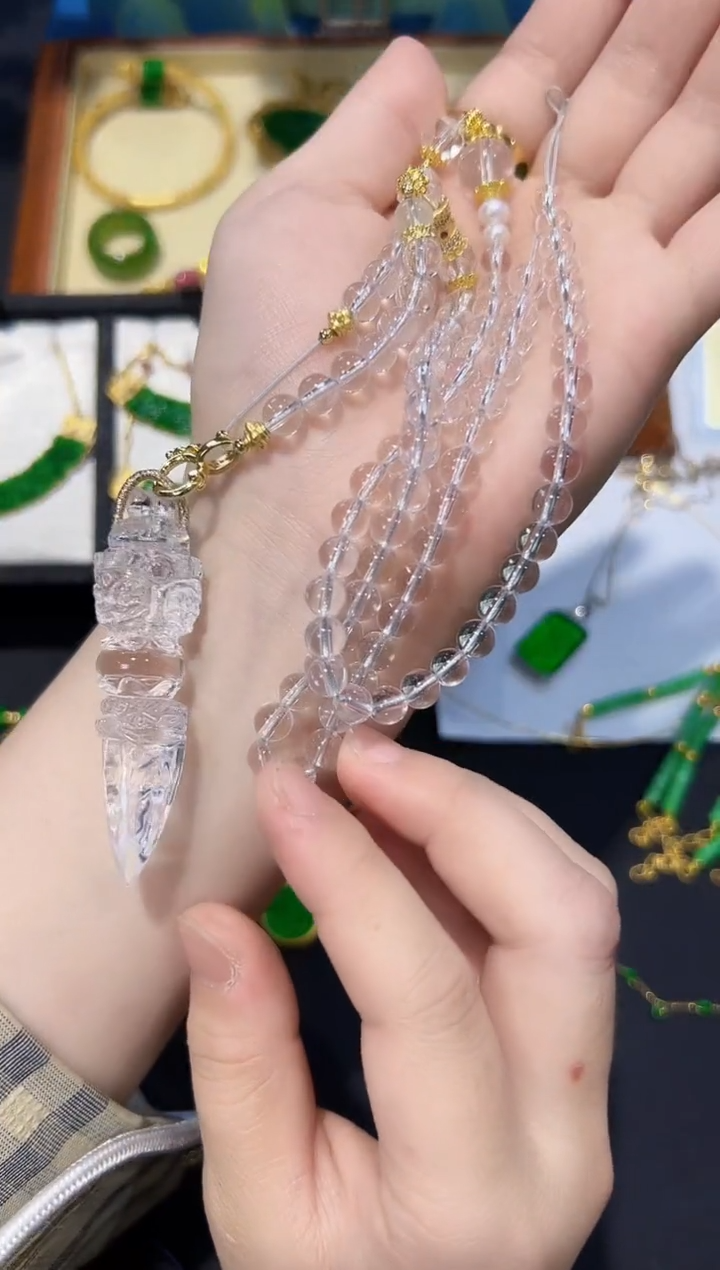 未镶嵌颈饰水晶项链