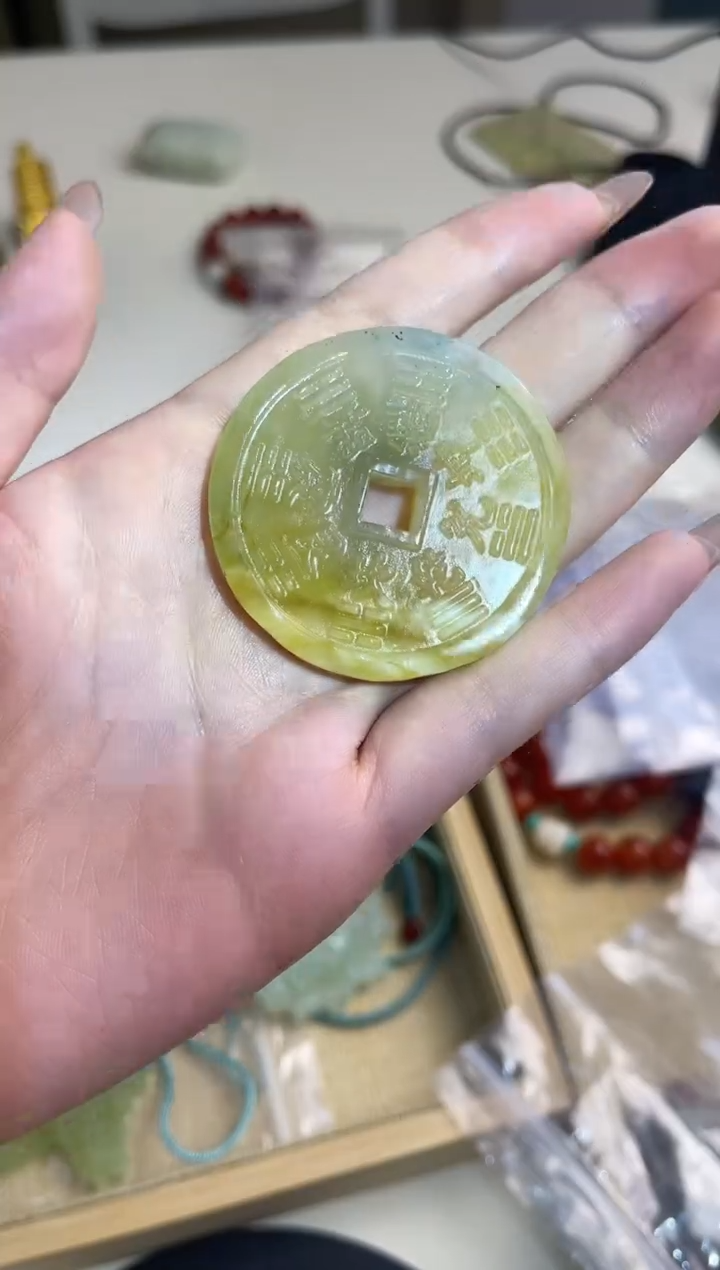 【闪购商品】蛇纹石玉手链合金.