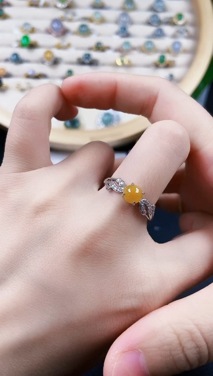 【闪购商品】翡翠戒指银S925镶嵌42424242