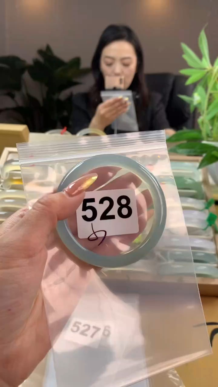 【闪购商品】玛瑙/玉髓手镯未镶嵌528