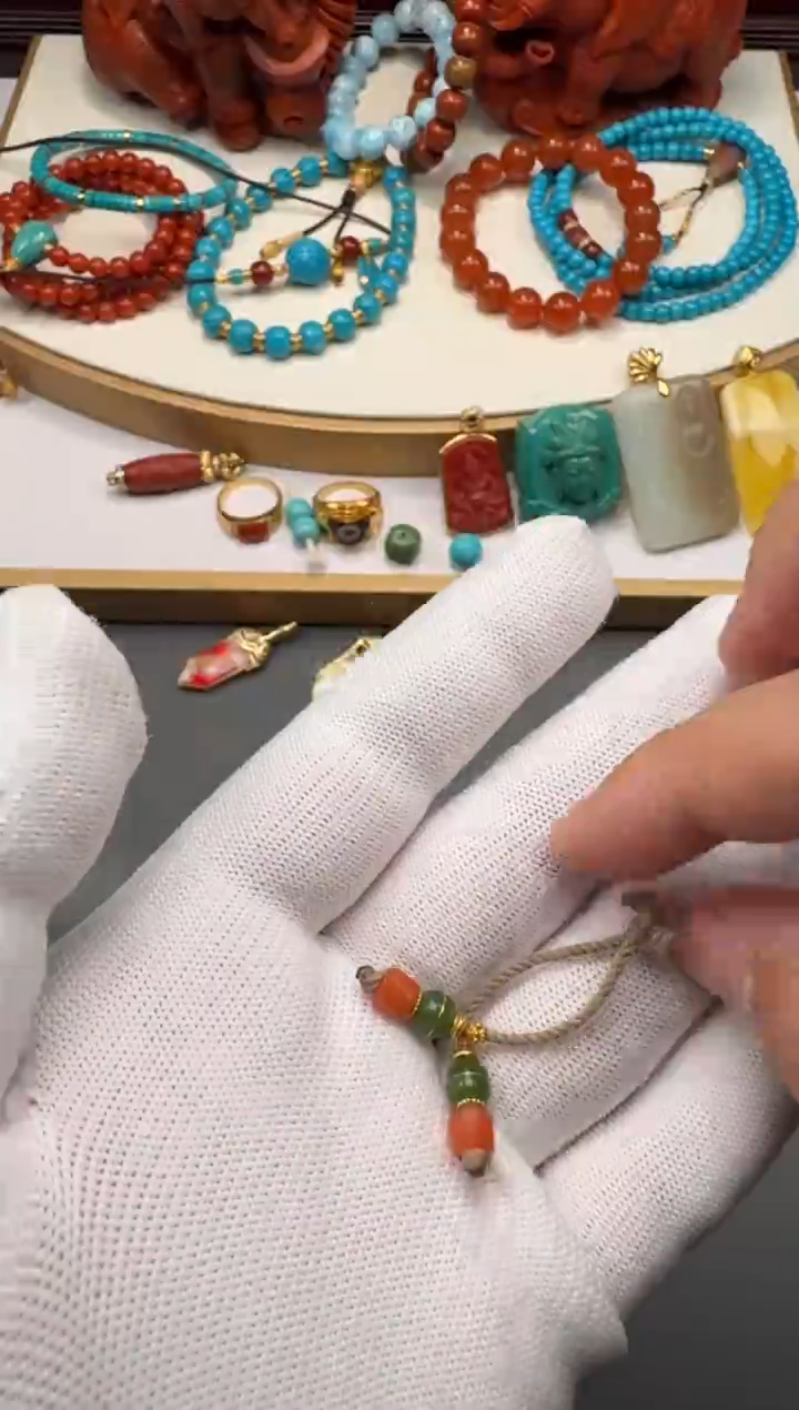 18K金镶嵌配饰南红玛瑙江***～1111