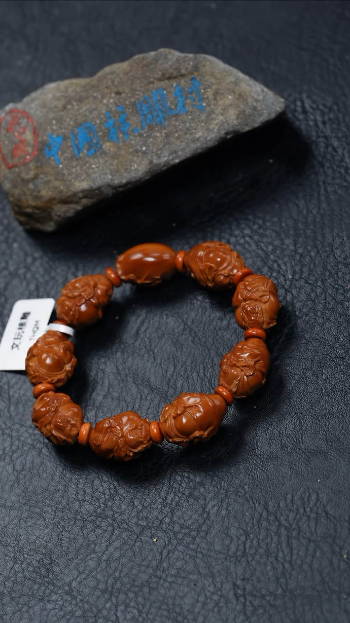 【闪购商品】橄榄核吊坠橄榄核