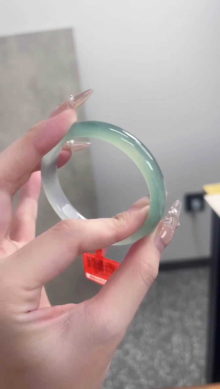 【闪购商品】玛瑙/玉髓手镯未镶嵌54-55圈 需要包容