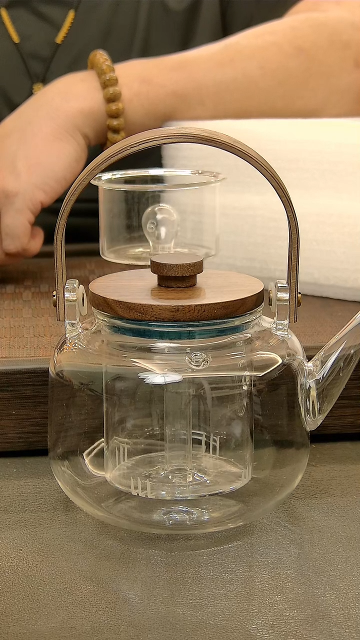 茶盏557=。。。。。。。。