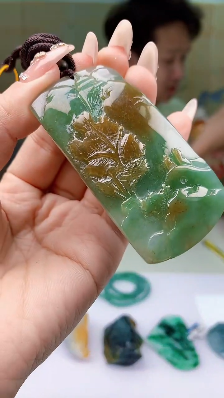 【闪购商品】定制翡翠未镶嵌1502ty-毛货挂件113