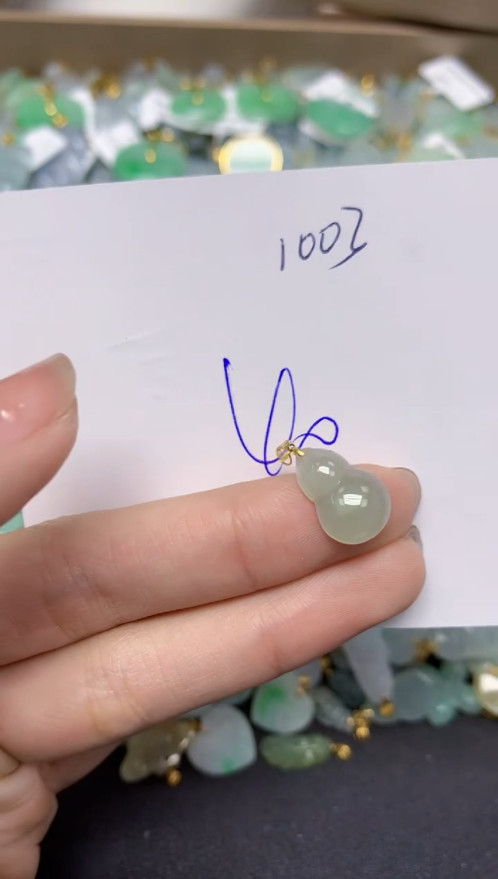 【闪购商品】翡翠颈饰18K金镶嵌天然翡翠A货