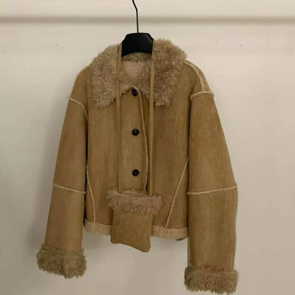 7260可爱卷卷毛 韩代翻领仿麂皮绒外套(带包包)