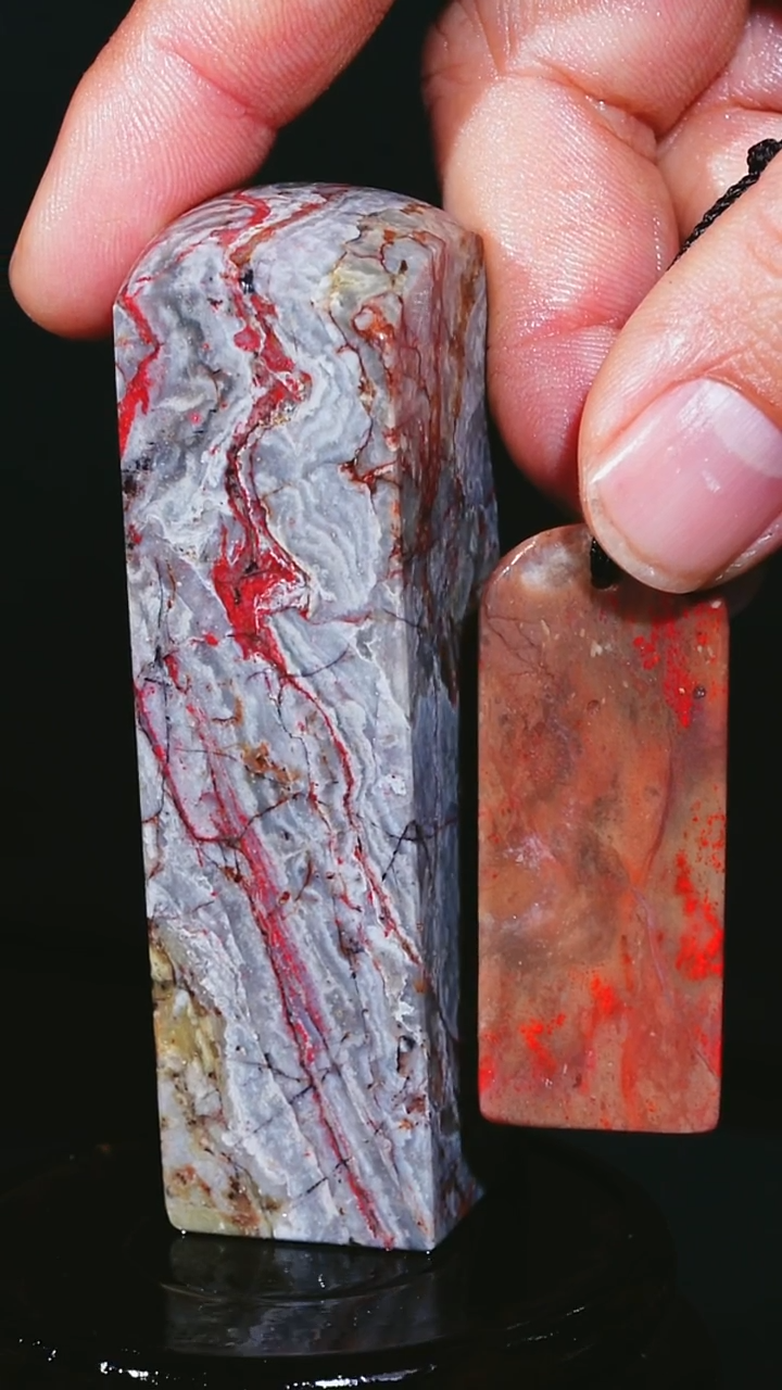 昌化石君*昌化鸡血石