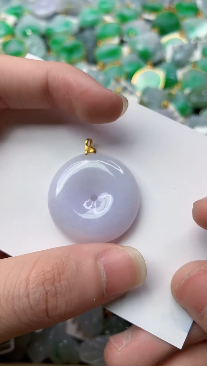 【闪购商品】翡翠颈饰18K金镶嵌83............