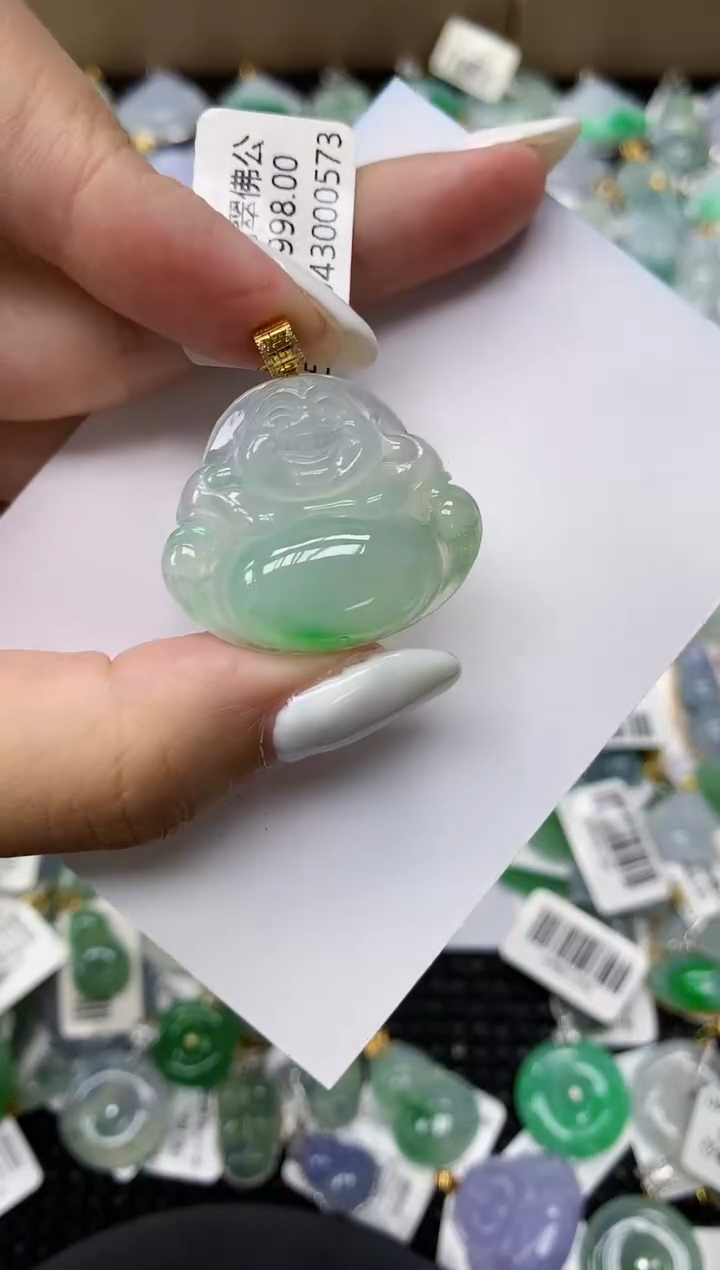 颈饰18K金镶嵌翡翠11111111111