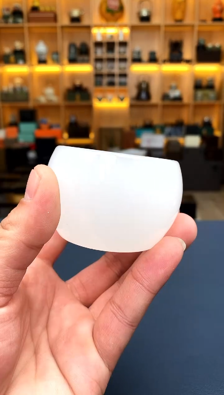 【闪购商品】撤柜高货，价格随便开@@