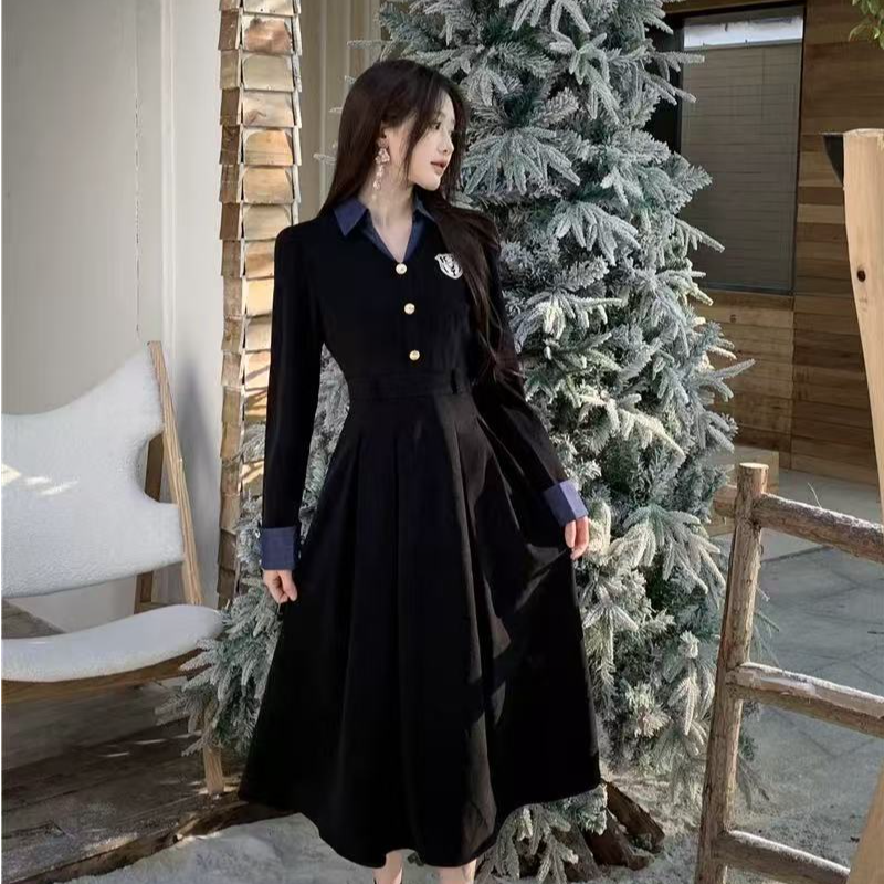 法式黑色假两件衬衫连衣裙子女春秋季2025年新款小个子赫本风长裙