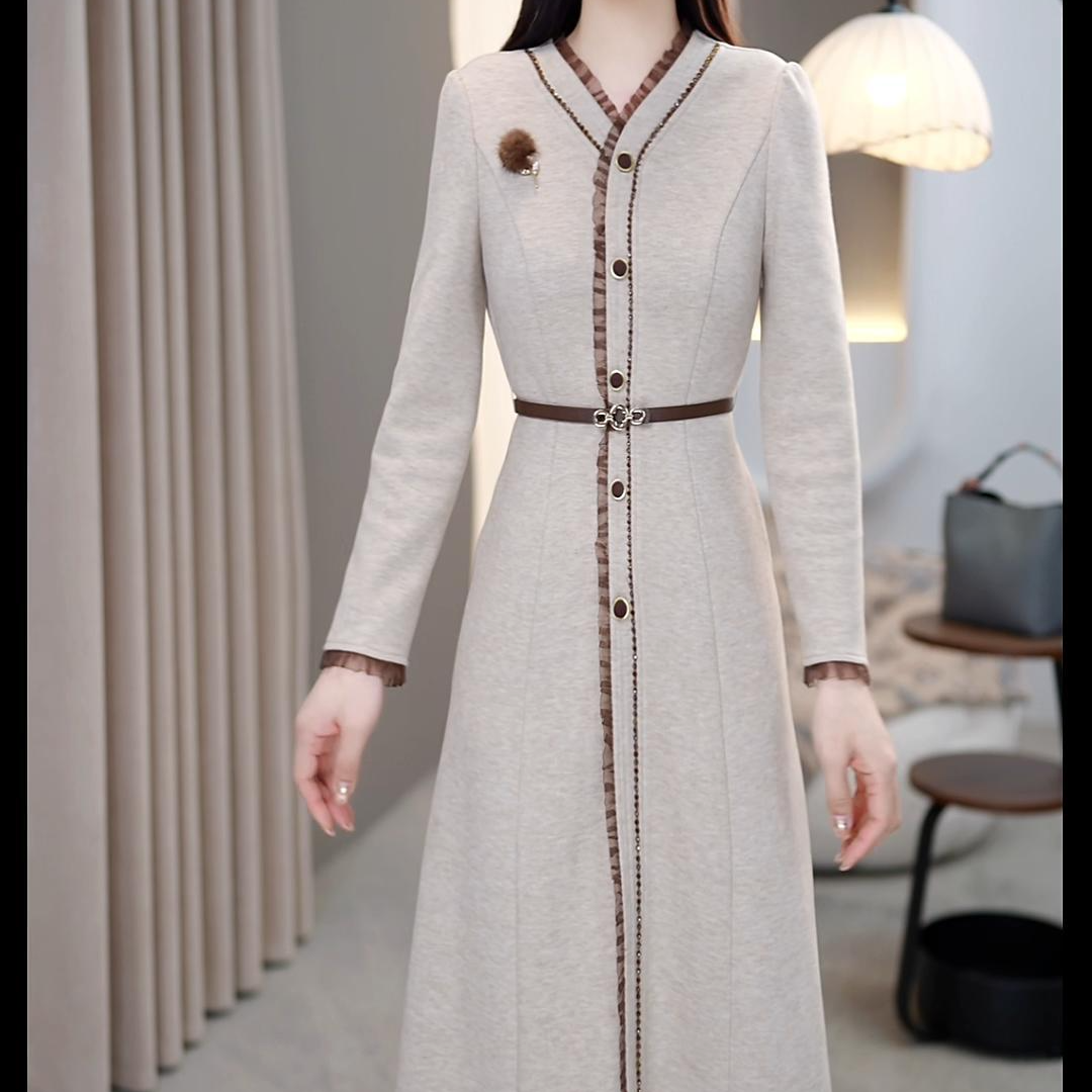 [依铭服饰] X787  #   新款 2025 减龄 收腰 显瘦  连衣裙