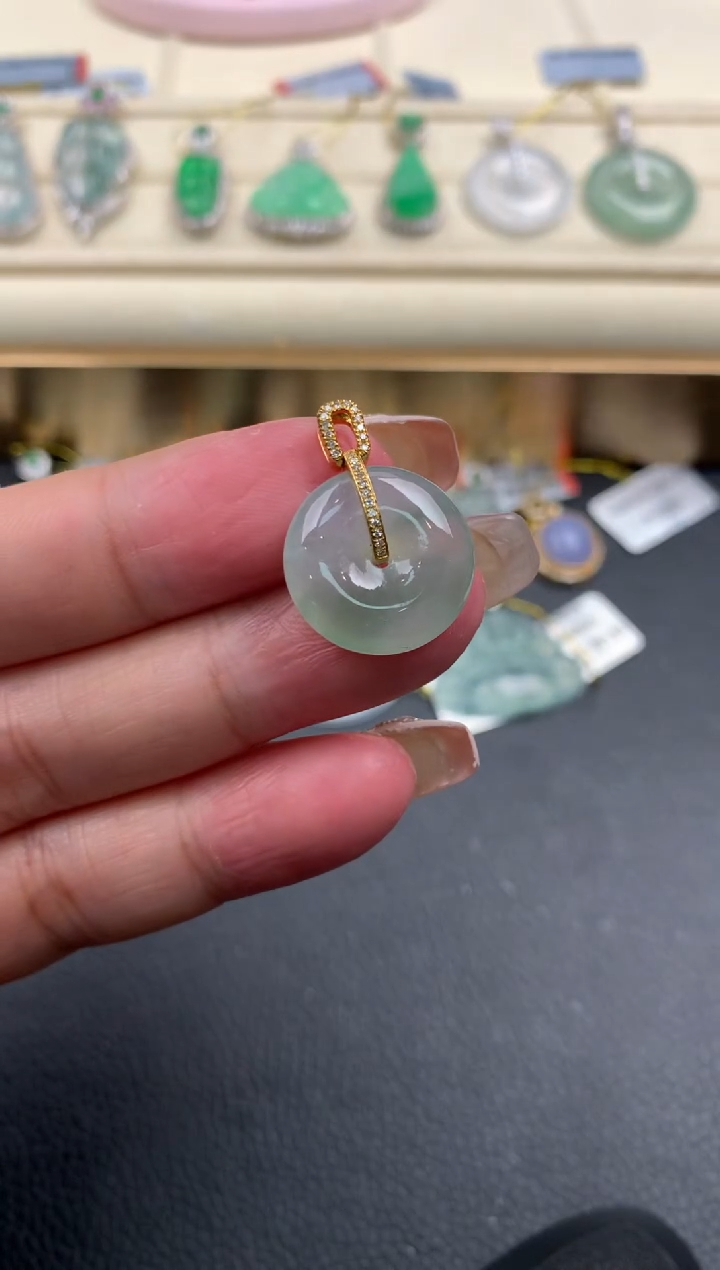 【闪购商品】翡翠颈饰18K金镶嵌Q257