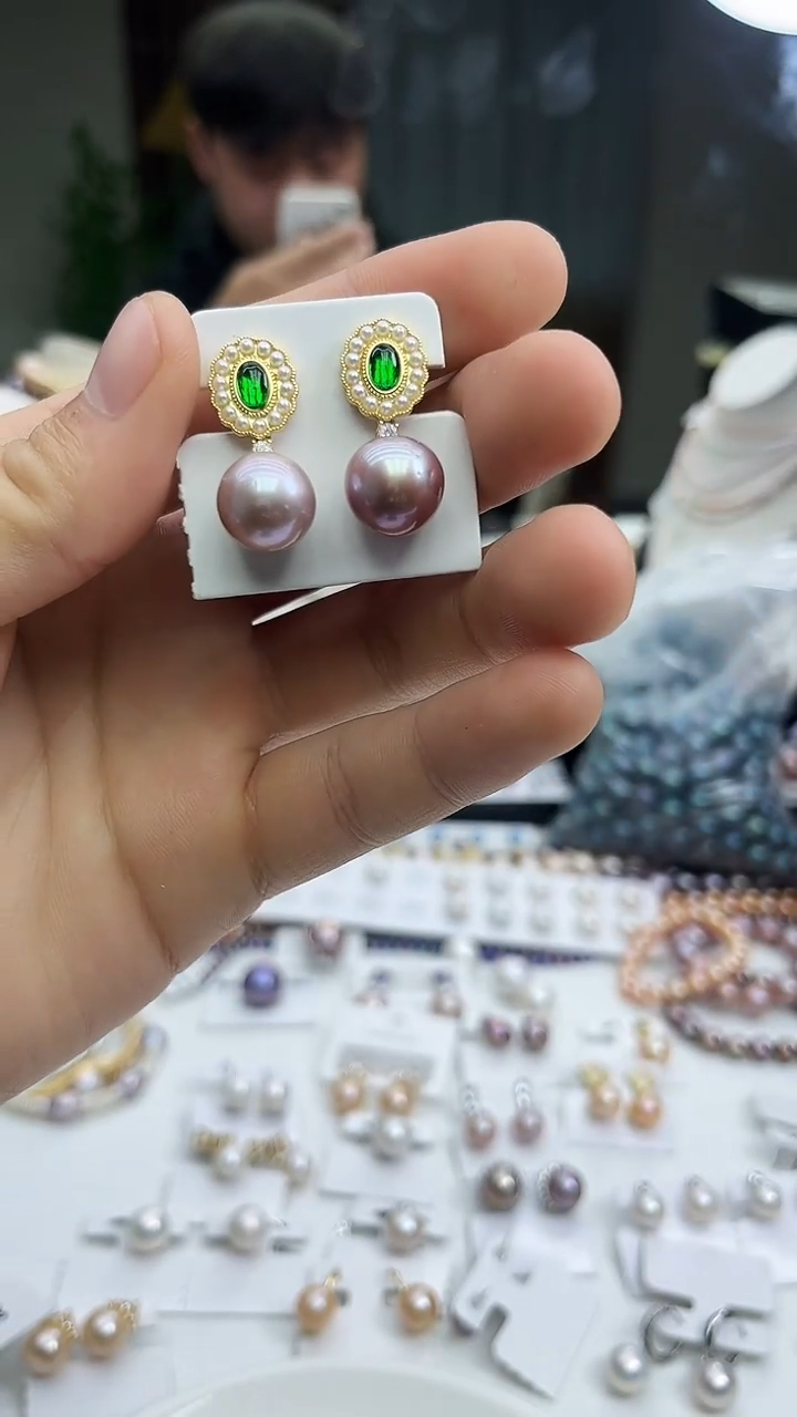 未镶嵌耳饰淡水珍珠紫色系设计款耳坠