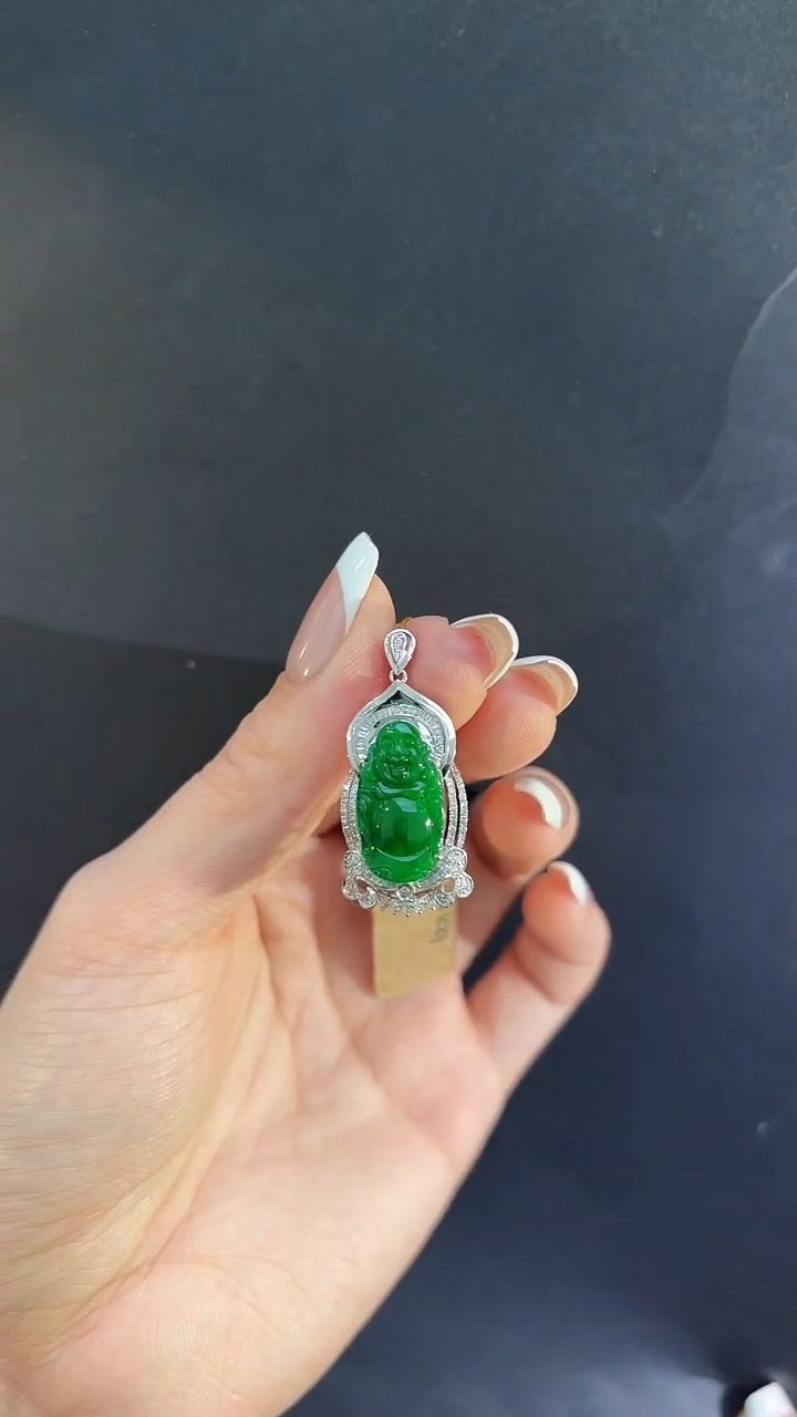 【闪购商品】翡翠吊坠(不含链)18K金镶嵌翡翠佛公吊坠多人不退不换