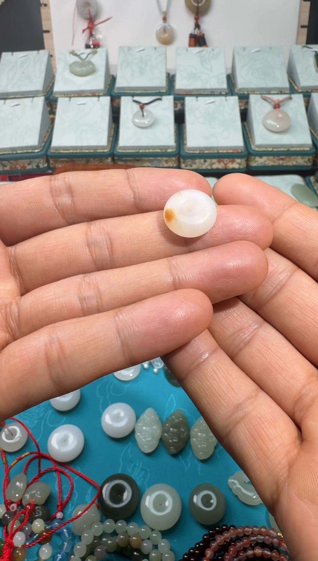 【闪购商品】和田玉颈饰未镶嵌平安扣