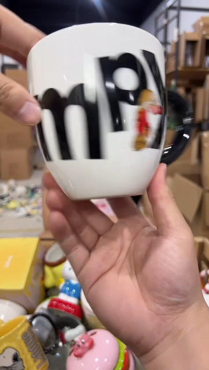 瓷片爱生气大肚杯  