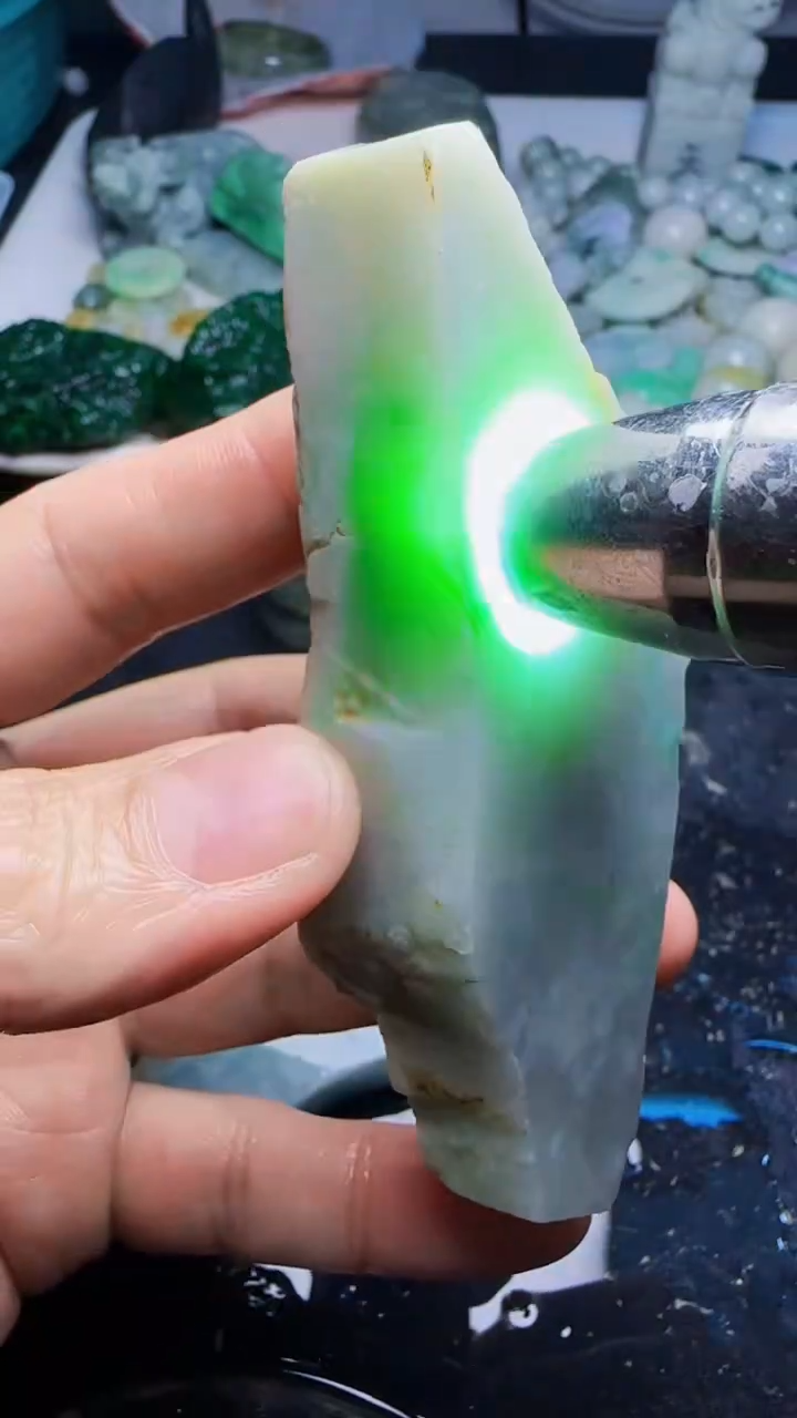 未镶嵌挂件翡翠131