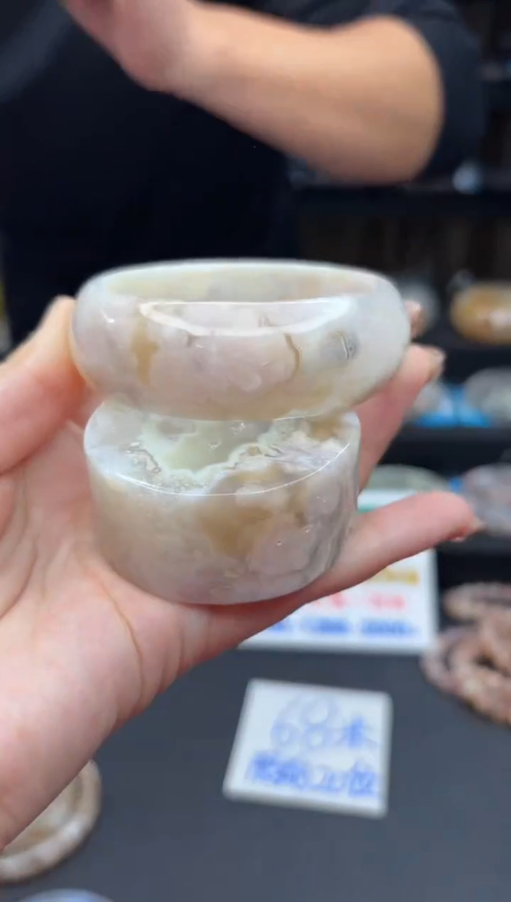 【闪购商品】石英质玉手镯未镶嵌634（56圈赠送镯心）