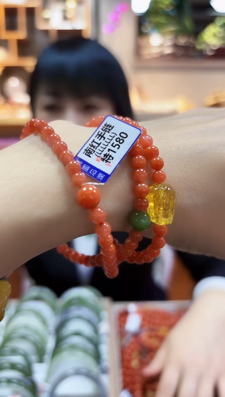 【闪购商品】南红玛瑙手链未镶嵌手链5+