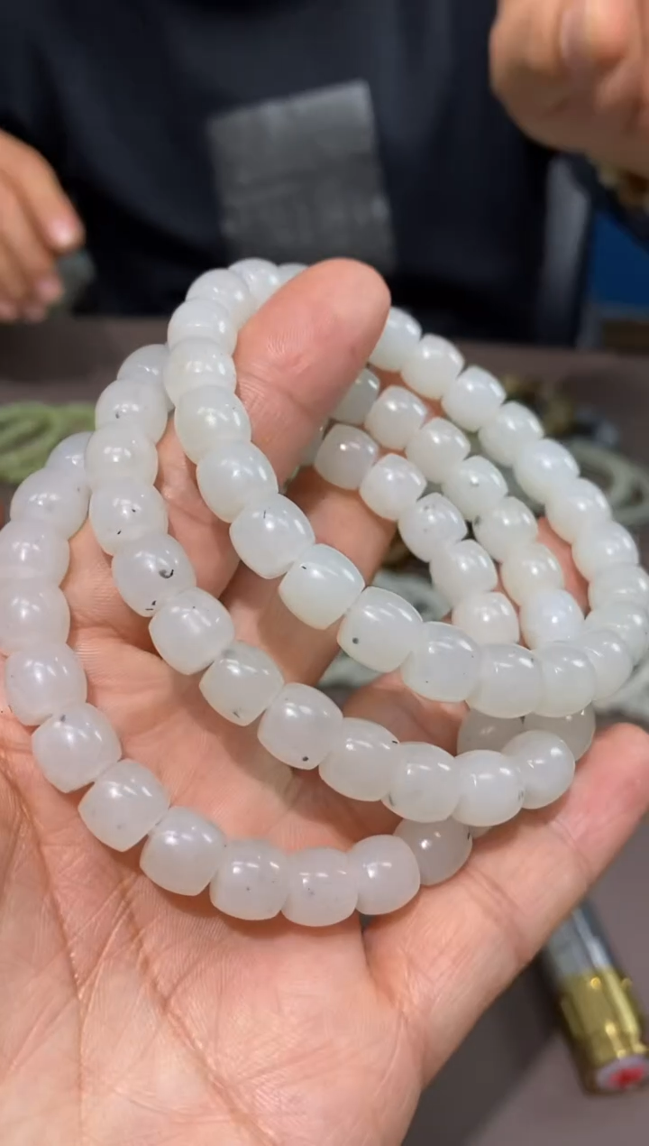 【闪购商品】和田玉手链未镶嵌颜色多样性发货拍一发一