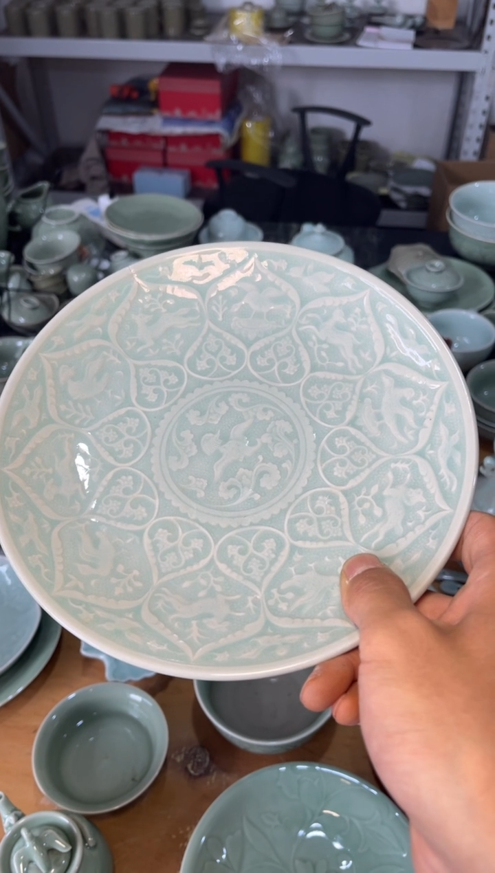 陶瓷微瑕天青漫花盘1个