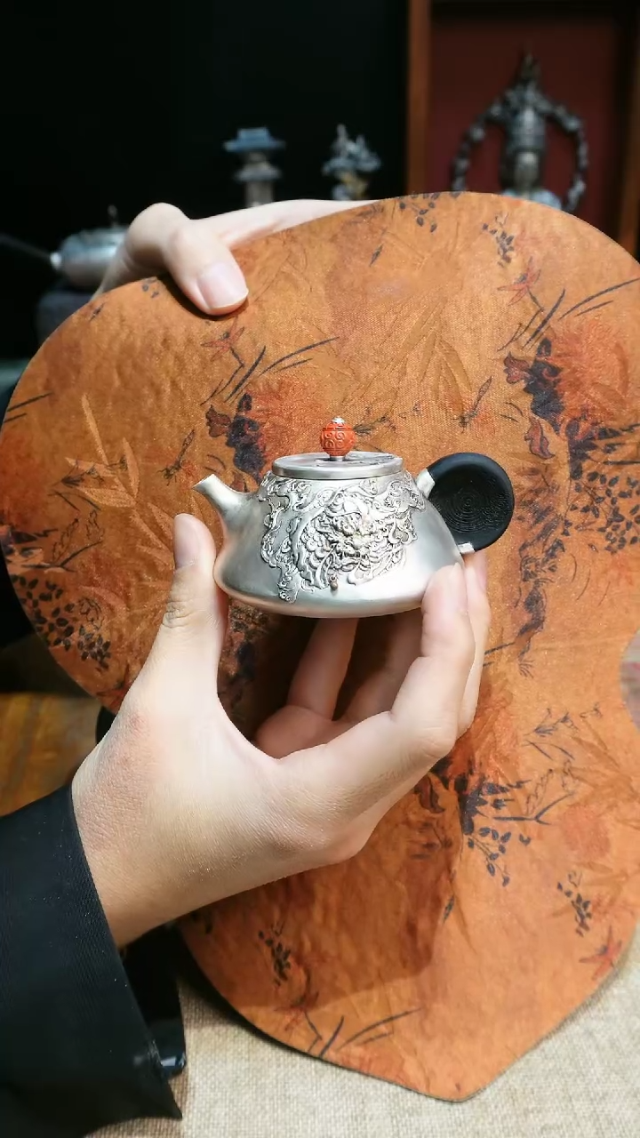 【闪购商品】茶盏欲山行 醒狮壶