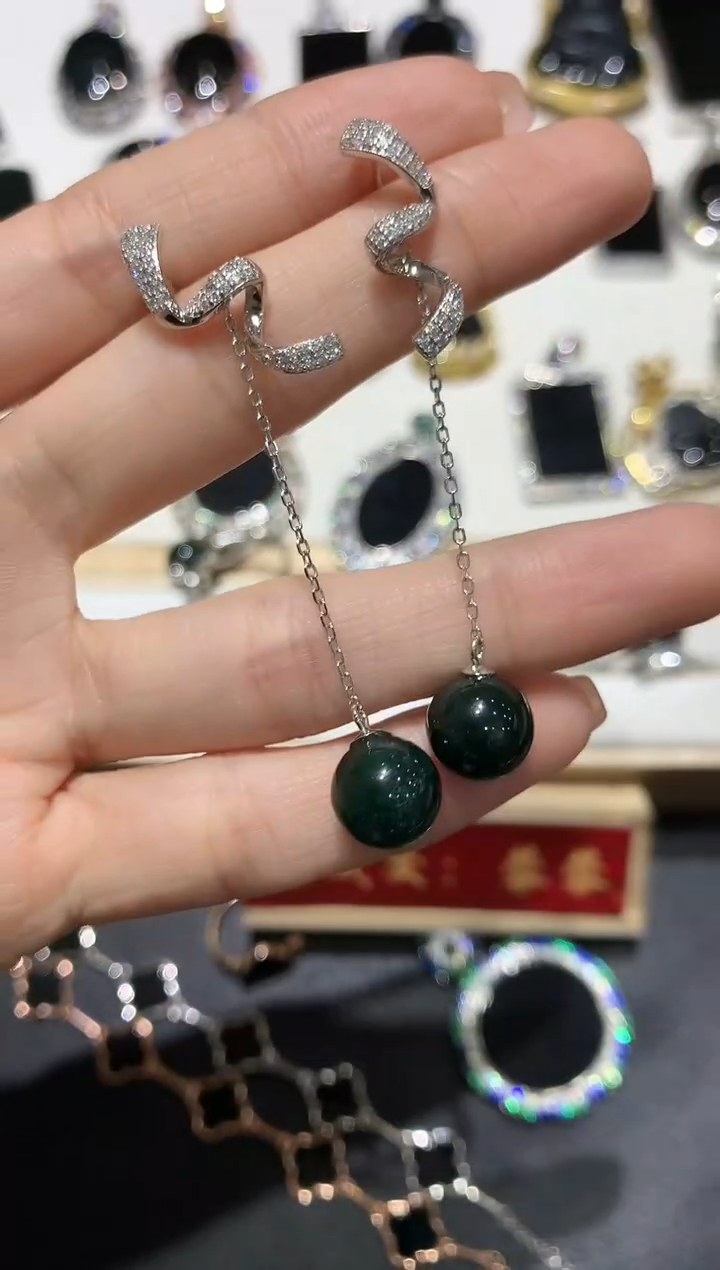 【闪购商品】翡翠吊坠(不含链)银S925镶嵌12多人多样性随机发货1件