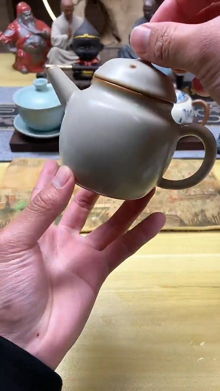 【闪购商品】其他s汝窑米黄贵妃壶