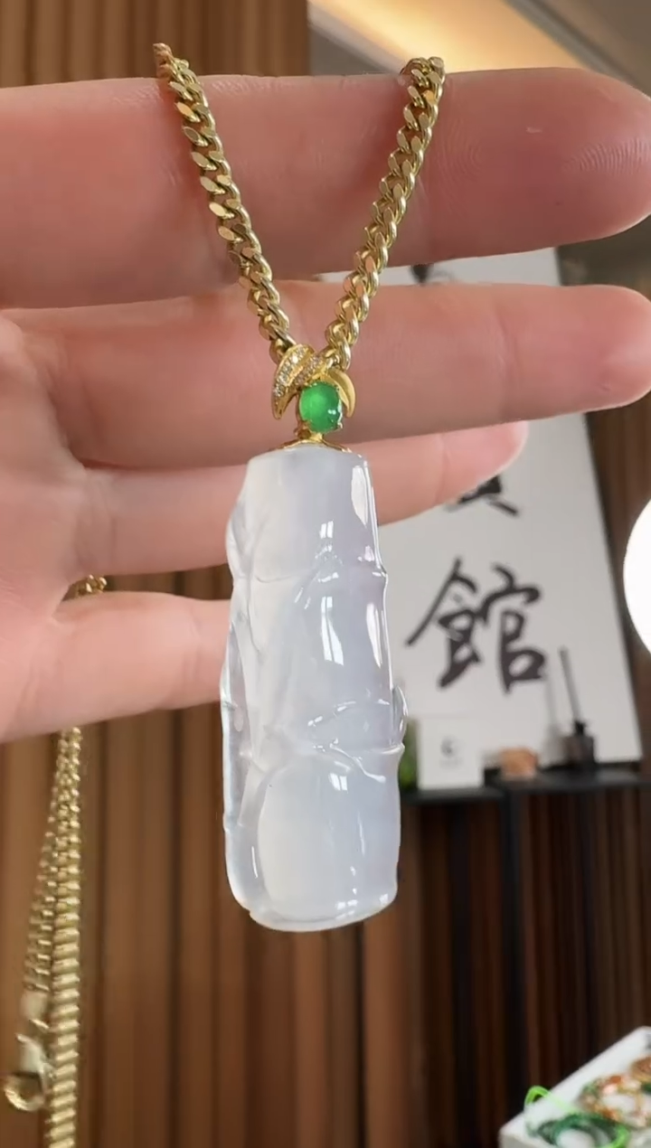 吊坠(不含链)18K金镶嵌翡翠吊坠