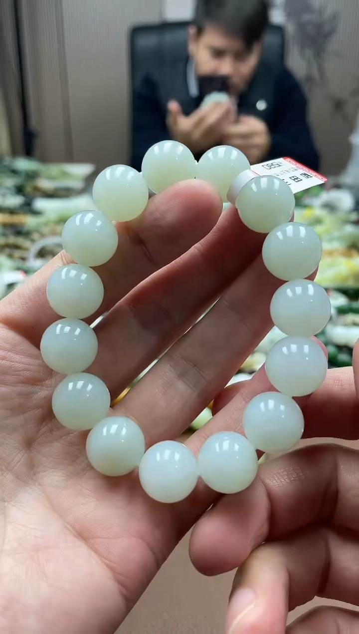 未镶嵌手串和田玉俄芭莎白14圆