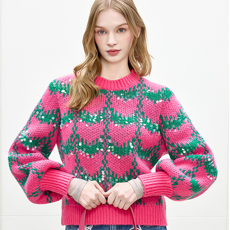 【入会享惊喜价】Juicy Couture橘滋珠片刺绣波浪提花宽松毛衣女