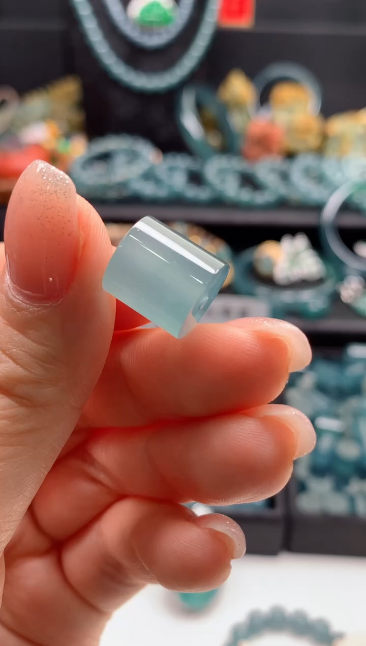 【闪购商品】翡翠颈饰未镶嵌0045104503