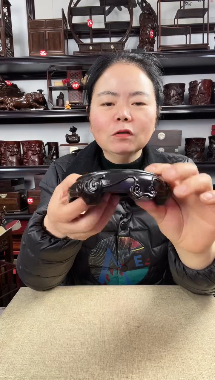 木羊头底座老李红木工艺品