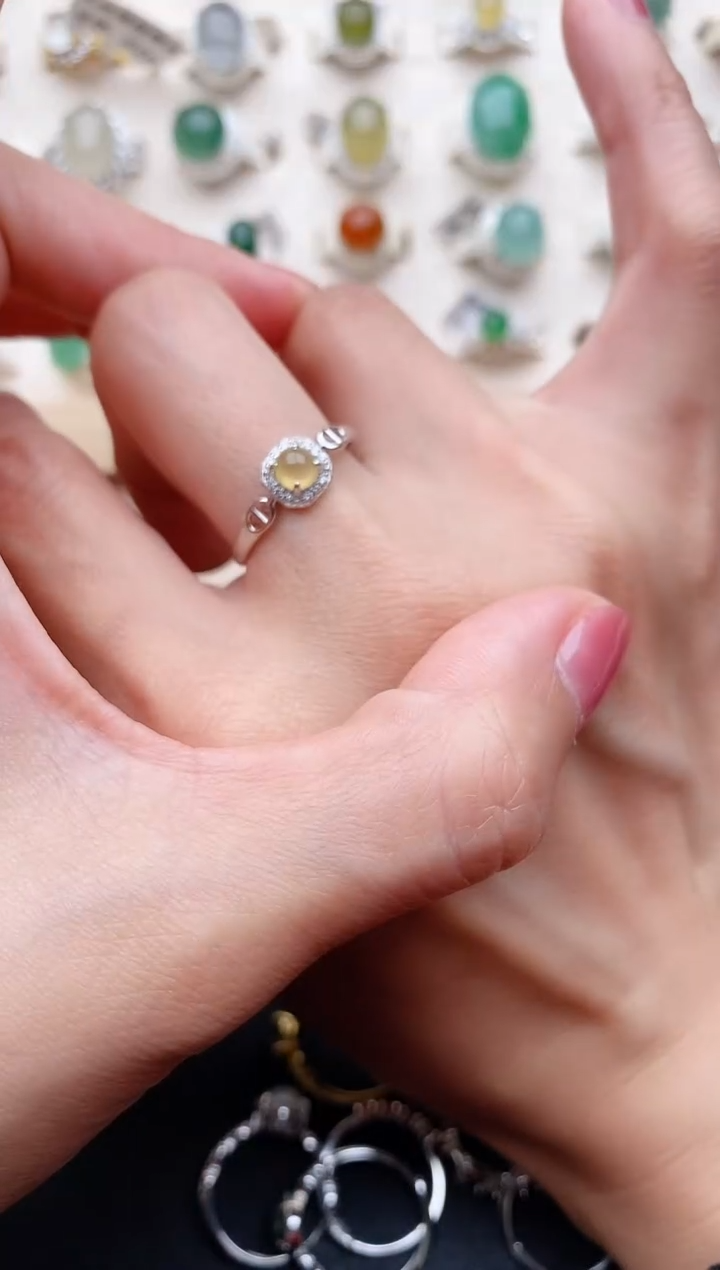 【闪购商品】翡翠戒指银S925镶嵌缅甸天然翡翠333   4-9