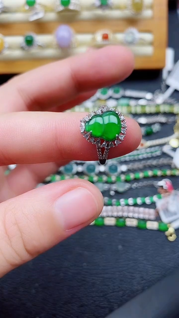 银S925镶嵌戒指翡翠1