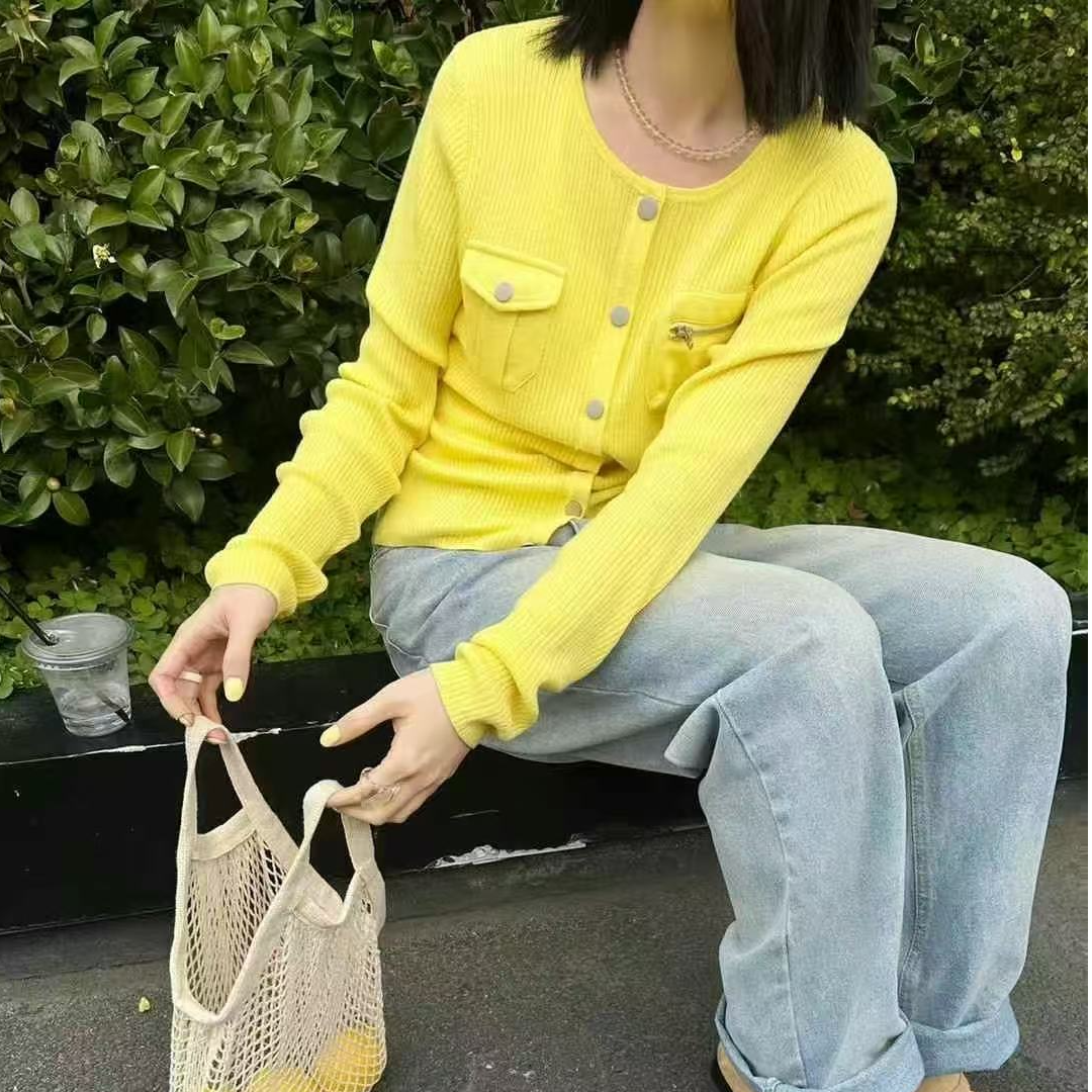 2025（聚多姿）春秋新款  时尚 气质原创圆领衫