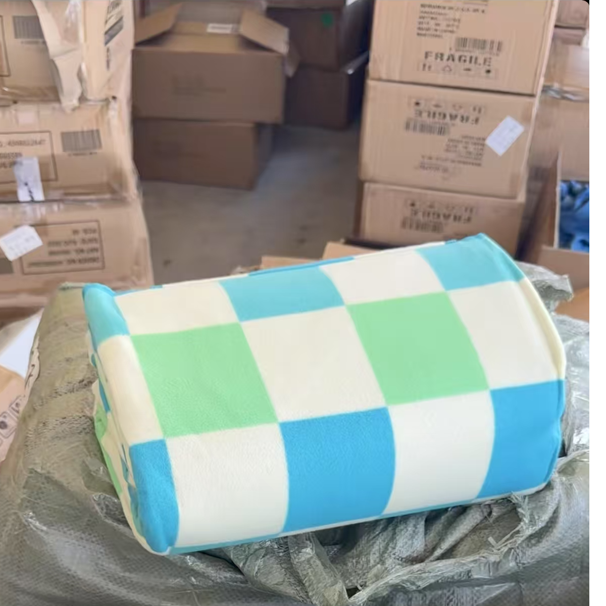 10月24号可折叠树叶格子野餐垫200X200CM NO.退NO.换