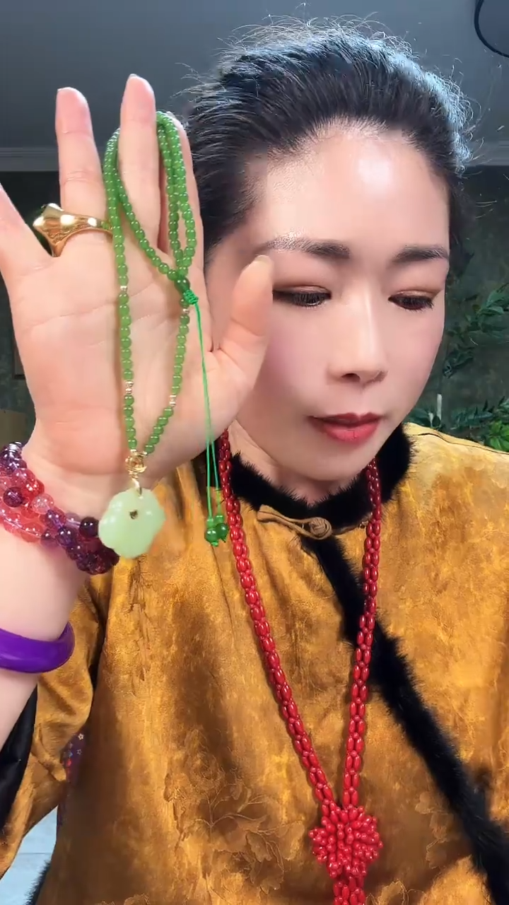 【闪购商品】树脂制品0000000T056