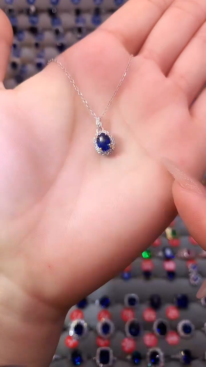 【闪购商品】蓝宝石吊坠(赠链)银S925镶嵌111111